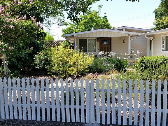 2nd image of 735 Borregas Ave