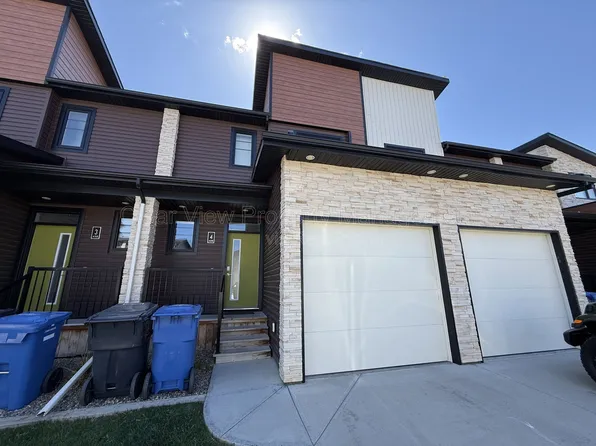 458 Highlands Blvd W #4, Lethbridge, AB T1J 5K5