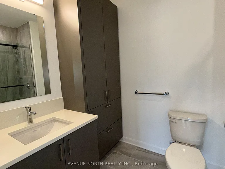 4838 Bank St — Photo 25