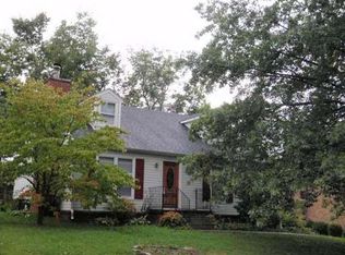 3933 Hidden Springs Dr, Lexington, KY 40514