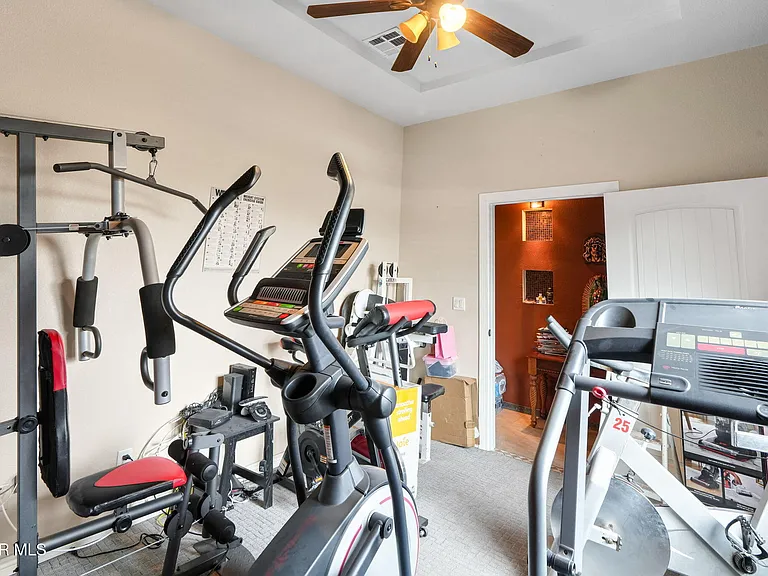 248 S Moon Rd — Photo 46