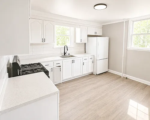 49 Norwood St Photo 1