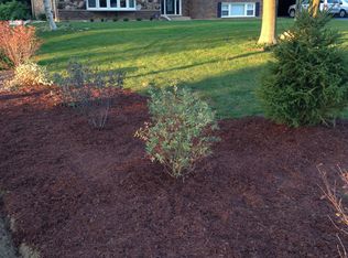 25294 W Ivanhoe Rd, Wauconda, IL 60084