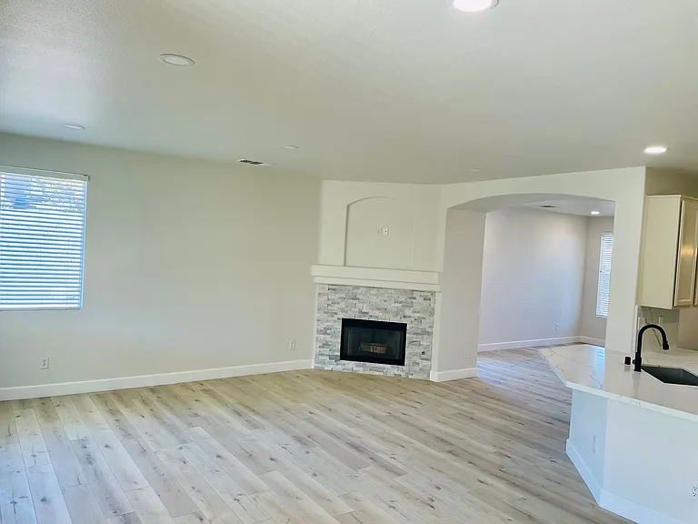 3624 Springridge Way — Photo 6