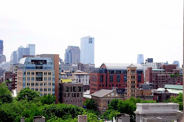 Sold by Beth Chase Real Estate | media 38