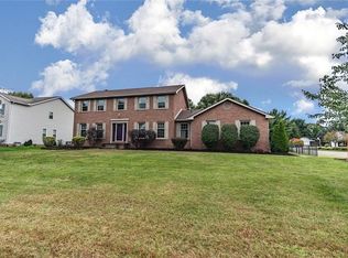 3254 Anglo Cir NW, Canton, OH 44708