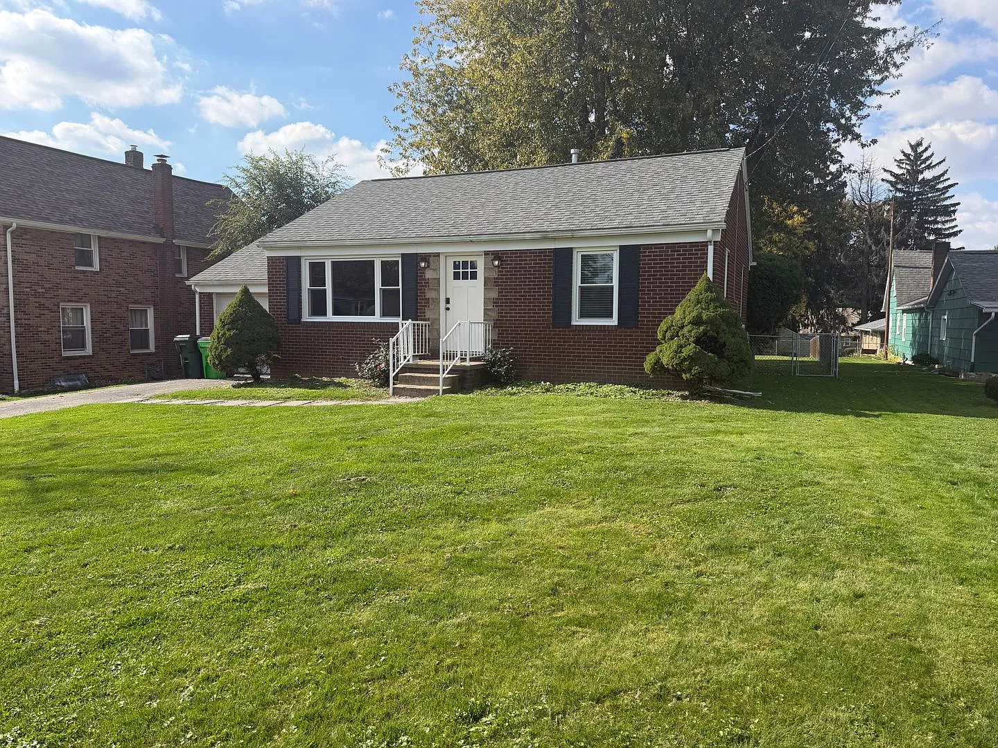 Beautifully Updated Brick Ranch for Rent Perry Township! — Photo 4