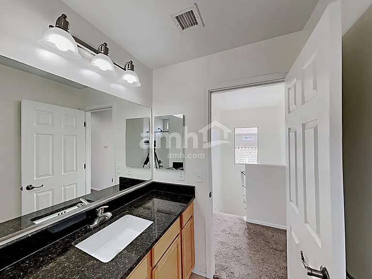 91 N Mail Station Ln — Photo 13