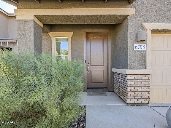 2nd image of 6798 E Paseo De Villalobos