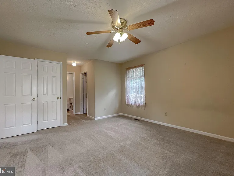 109 Morris Dr — Photo 34