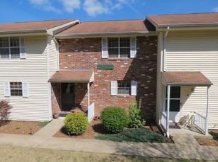2401 Beasley Ct APT D, Jefferson City, MO 65101