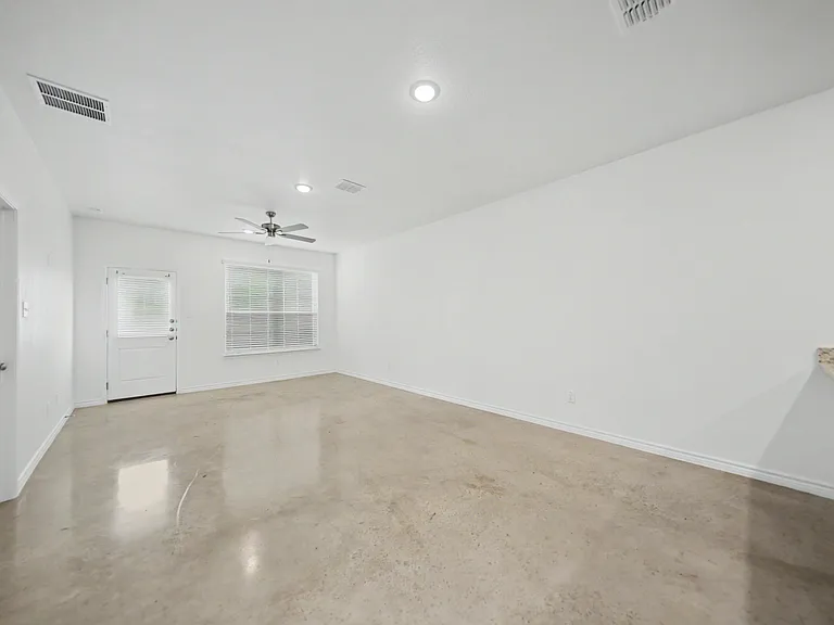 3802 American Elm Dr, Killeen — Photo 10