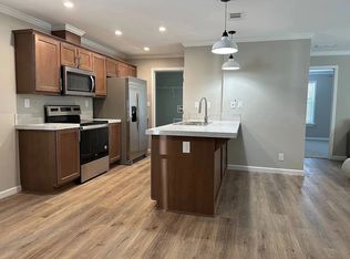 292 Lake Enola Cir #107, Umatilla, FL 32784