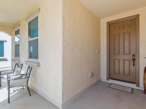 5th image of 26638 W ZACHARY Drive