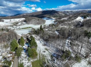 2832 Denton Valley Rd, Bristol, TN 37620