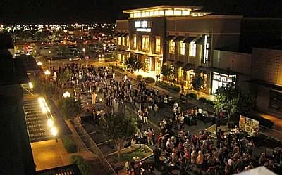 San Tan mall close by