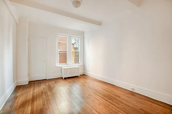 Sold by Compass | media 16