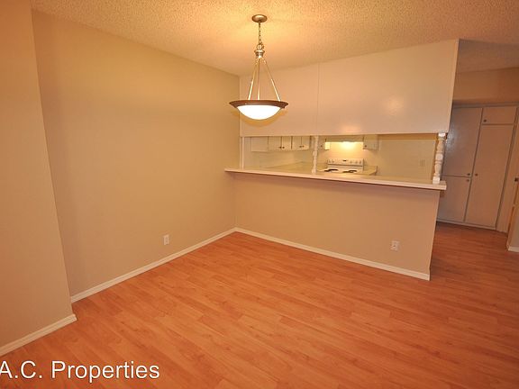 3rd image of 4215 Mary Ellen Ave APT 204