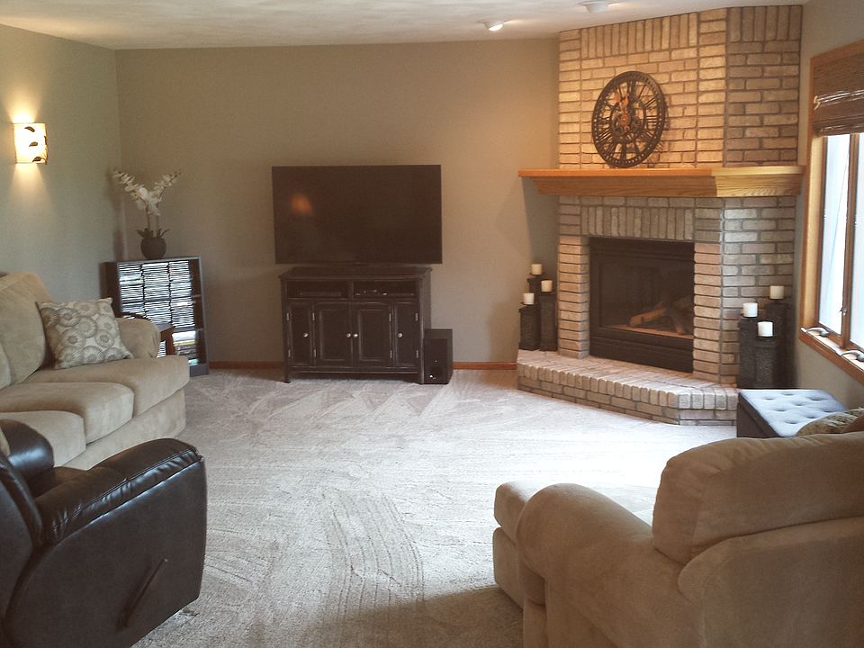 2nd image of 3119 24th St SE