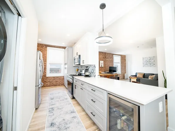 1614 Summit Ave APT 10, Union City, NJ 07087