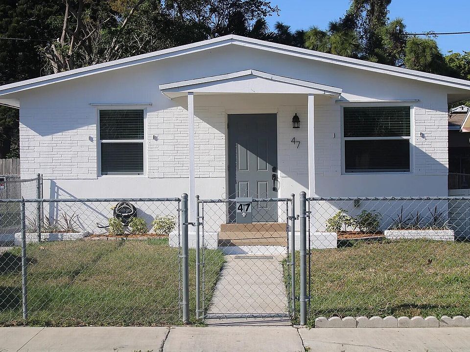 1st image of 47 SE 12TH Street