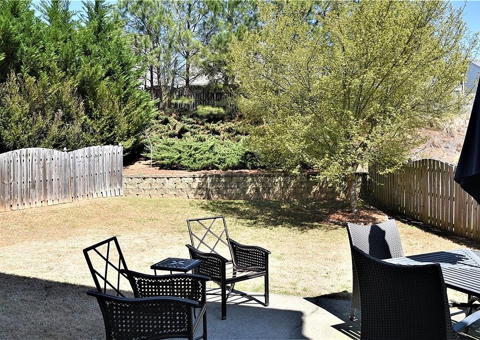 2nd image of 4285 Granby Cir