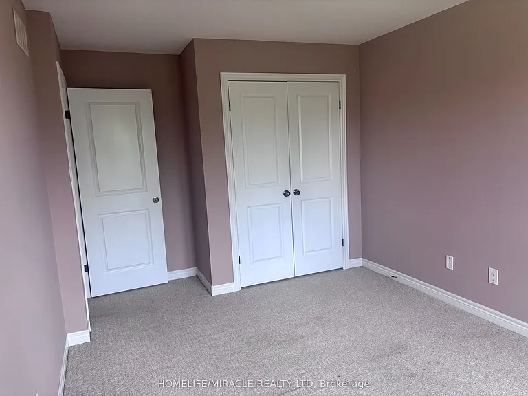 45 Seabreeze Cres #7 — Photo 13