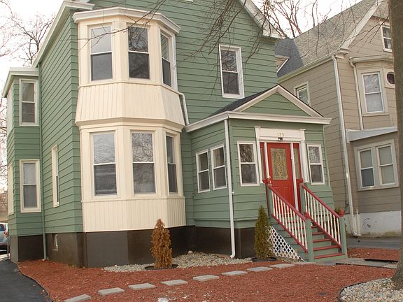 2nd image of 125 Dodd St