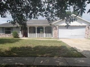 36707 Antone Dr, Grand Island, FL 32735