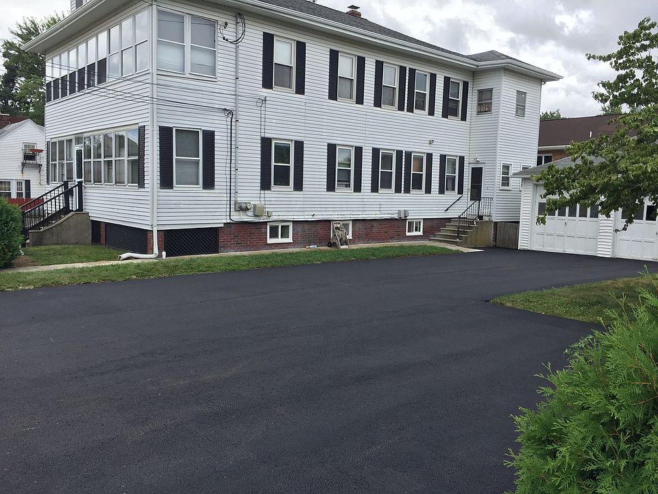 1st image of 10-12 Nevada Ave