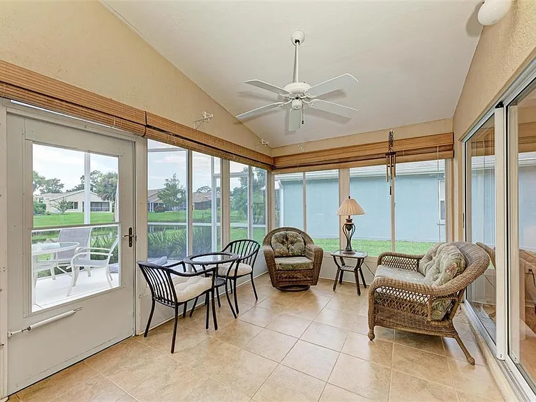 4936 Linsey Ct — Photo 30