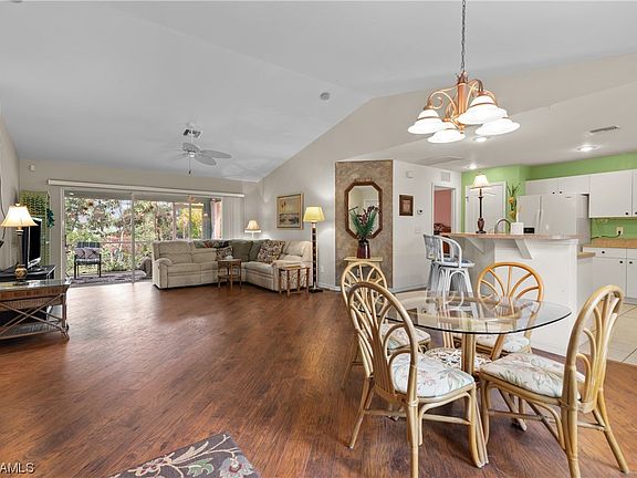 4th image of 2219 NE 34th Ln