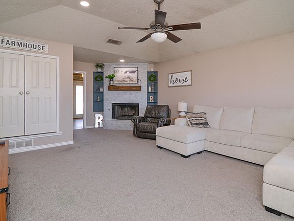 5th image of 2103 77th St