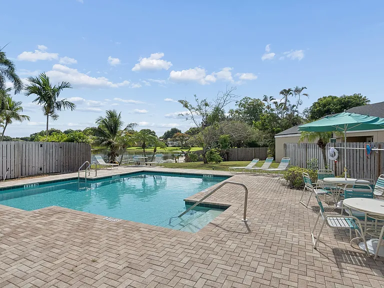 67 King Fisher Way — Photo 19