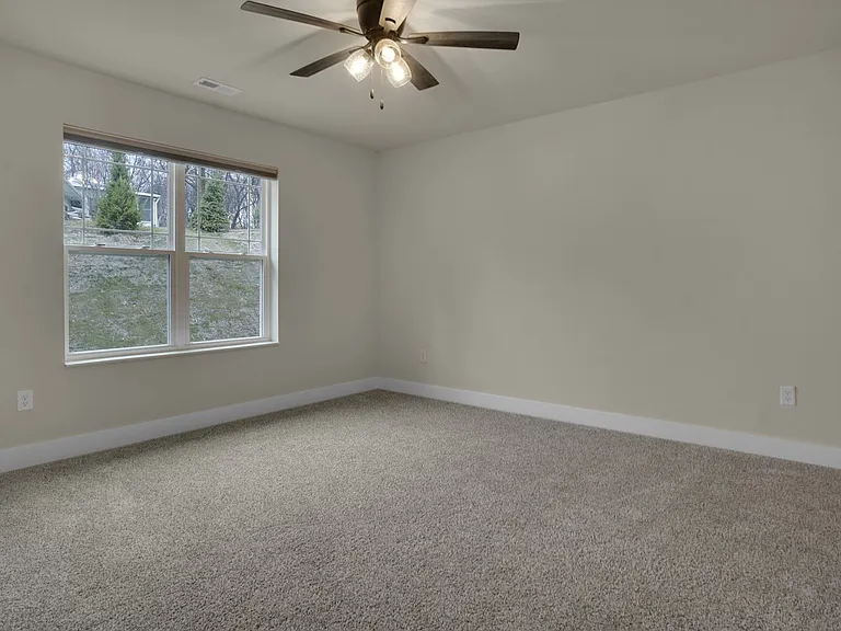 113 Eiche Dr — Photo 62