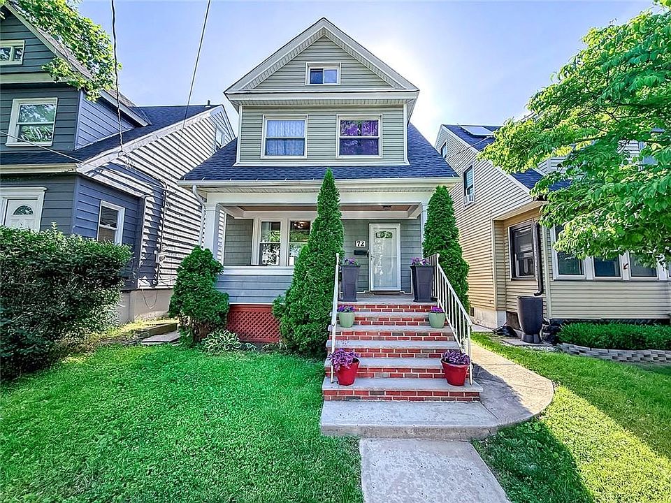 1st image of 72 Dubois Ave