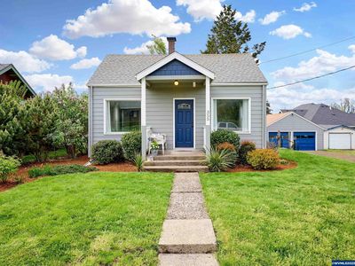 355 Gilles St, Mount Angel, OR, 97362
