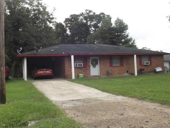 2nd image of 19 Pine Hill Dr