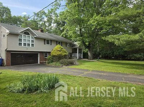 470 Blue Ridge Ave, Piscataway, NJ 08854