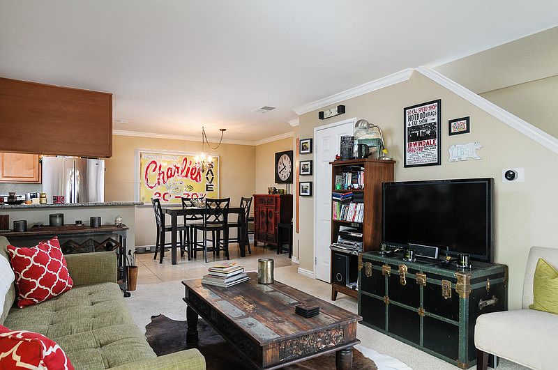 1st image of 3605 Ash St Unit 9