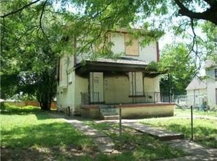 1327 Askew Ave, Kansas City, MO 64127