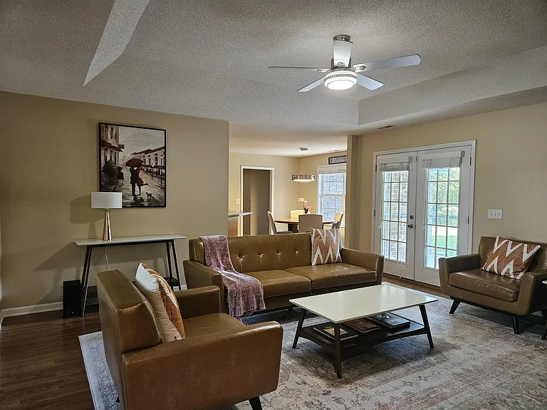 2947 Sylvan Way — Photo 15
