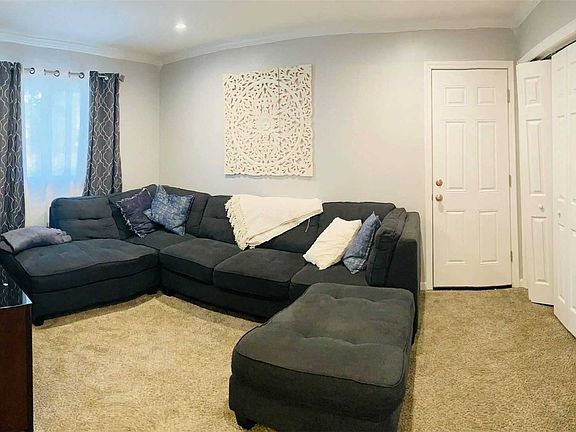 4th image of 25 Hester Ln