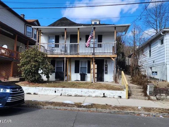 207 Bauer St, Hanover Township, PA 18706