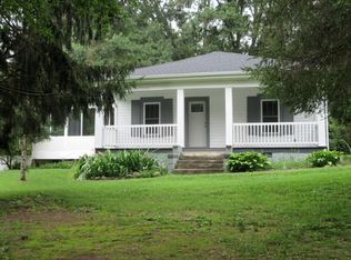 19 Grove St, Johnson City, TN 37601