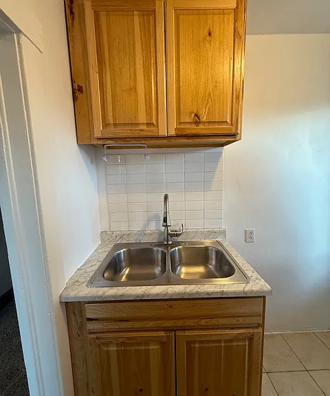 23 N Wahsatch Ave #6 — Photo 8