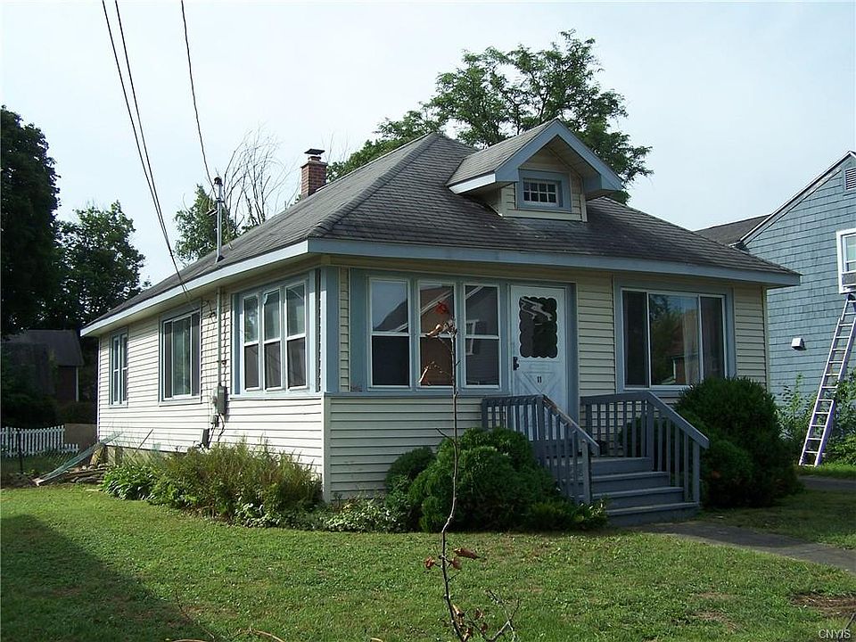 1st image of 11 Warren St