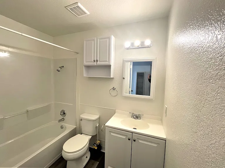831 W. Swain Road — Photo 12