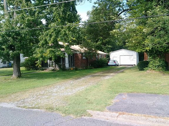 2nd image of 1211 Wilford St