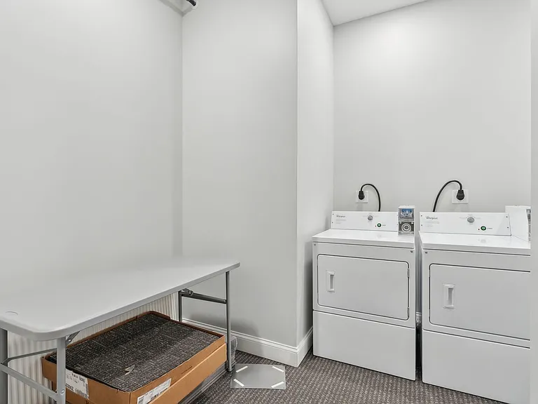 610 Congress St #6 — Photo 7